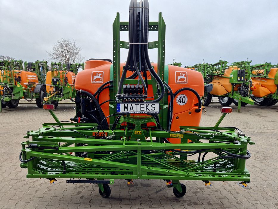 Opryskiwacz zawieszany Amazone UF 901 15m 2012r. Amaset+