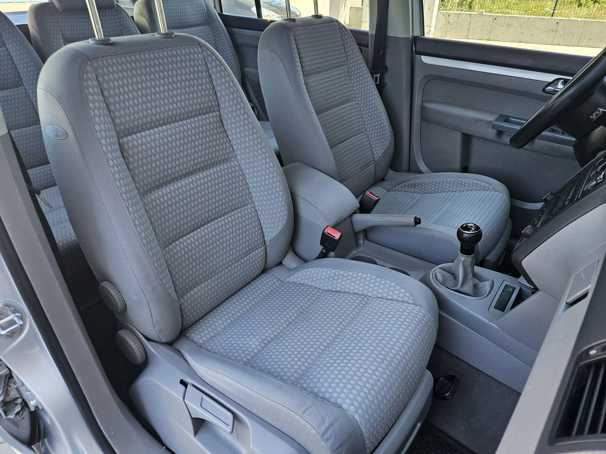 VW Touran # 1.6 MPI 102 kM# KLIMA Sprawna # Jeden właściciel od 11 lat