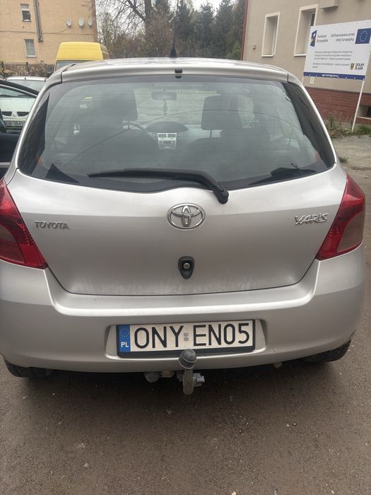Toyota yaris 2  bez klimy zamiana