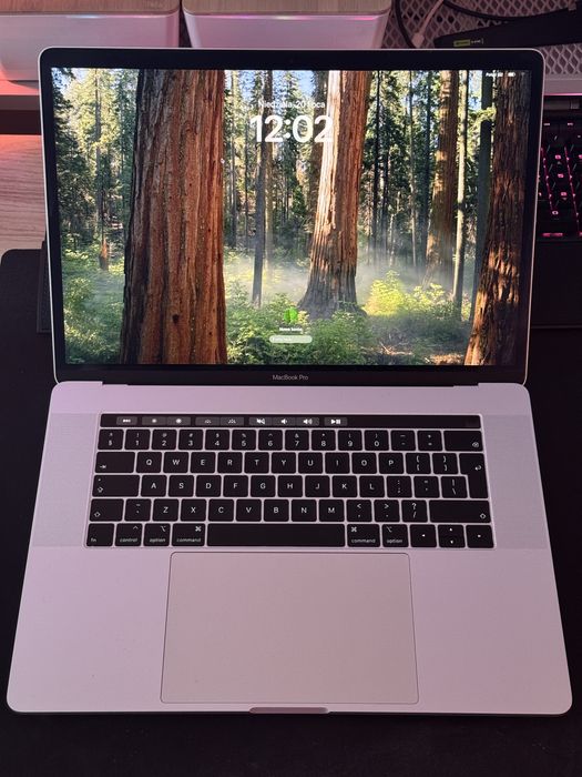 Laptop Apple Macbook pro 15"
