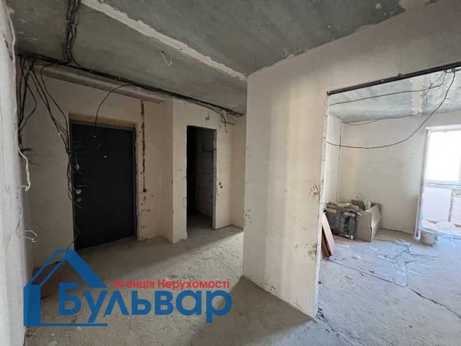 Продам 2к квартиру в новобудові, 72 м2, КОТЕЛ, цегла, 7/9 поверх