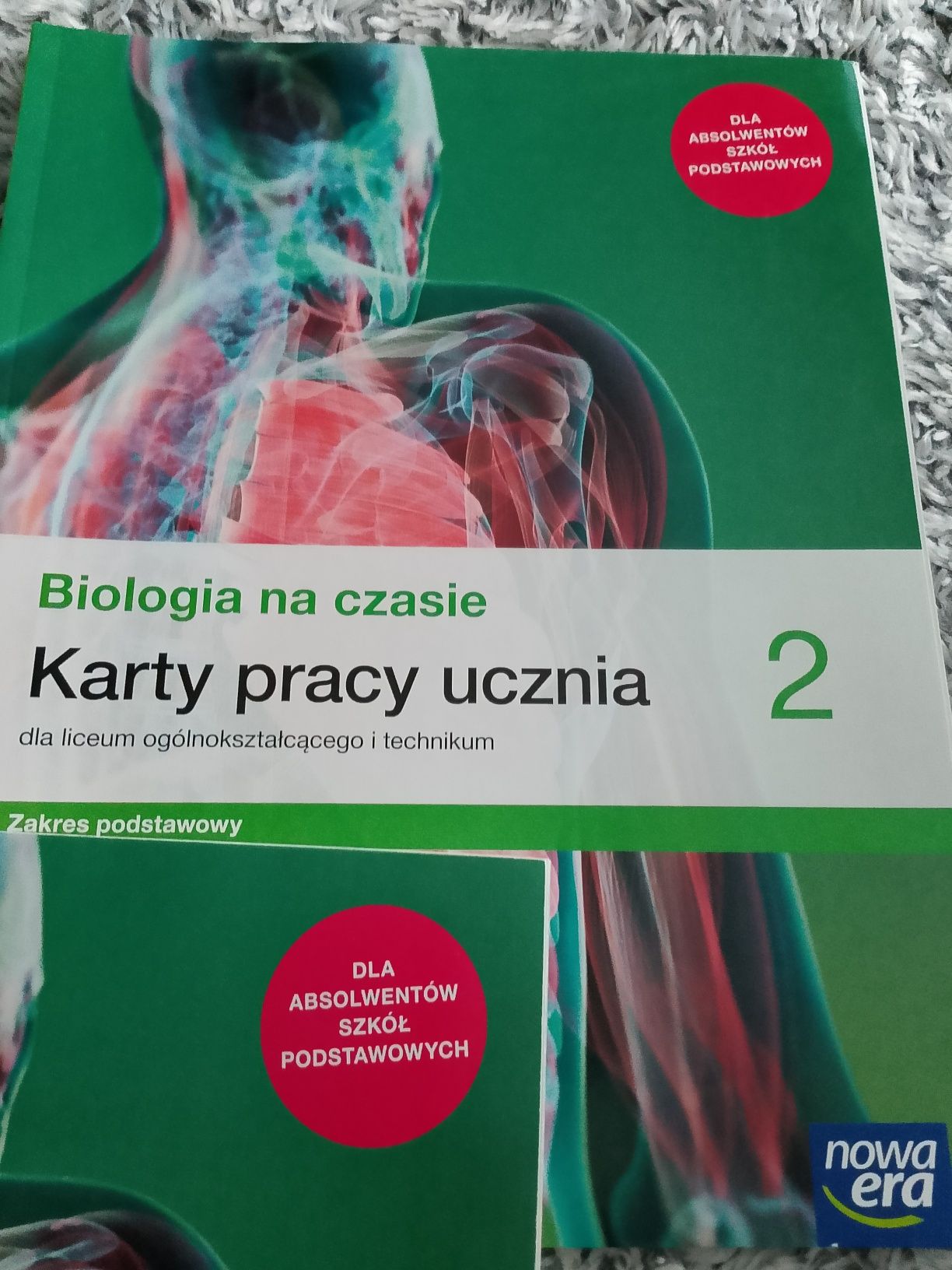 2w1-Biologia na czasie kl. 2 Podręcznik oraz karty pracy