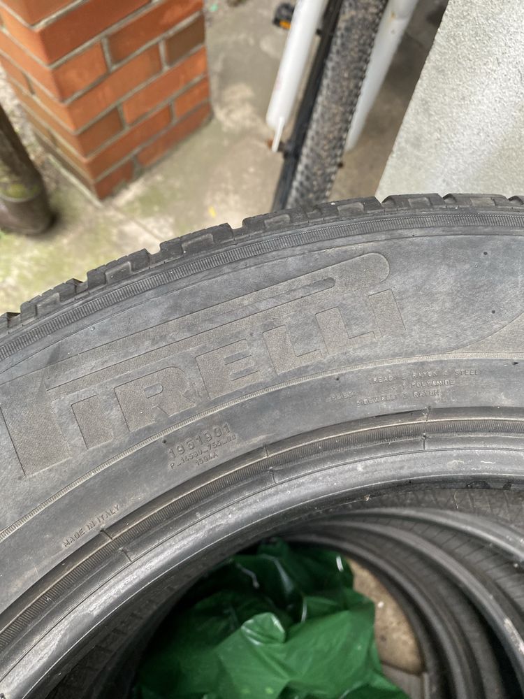 Opony zimowe Pirelli 235/60/R18 . R18