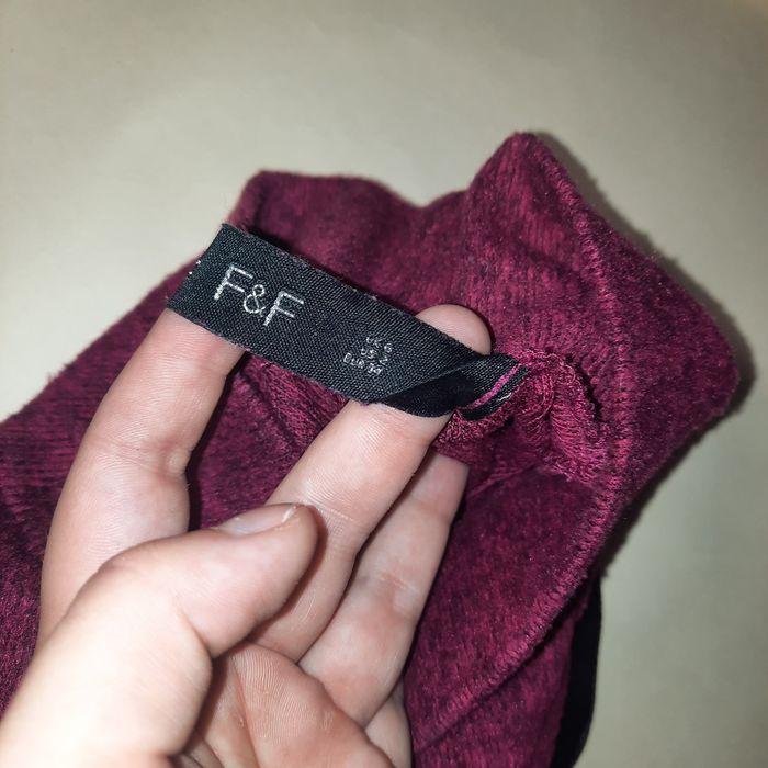 бордовий жіночий светрик