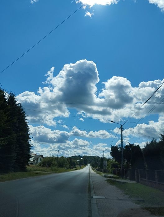 Sprzedam  piękną działkę budowlaną.