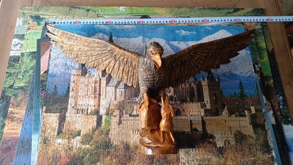 Дерев'яний орел.