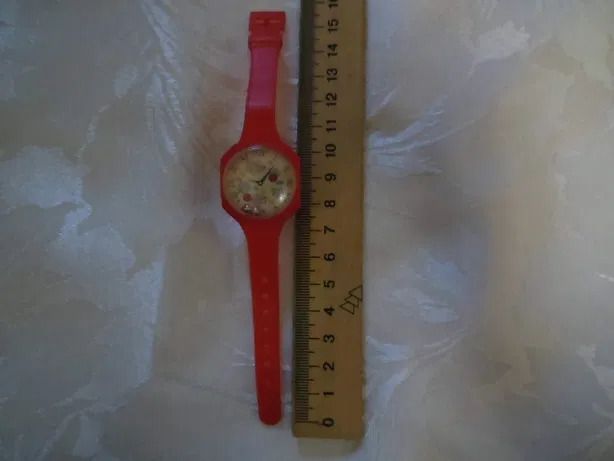 Развивающие игрушки детские Часы и лабиринт с шариками из метала.