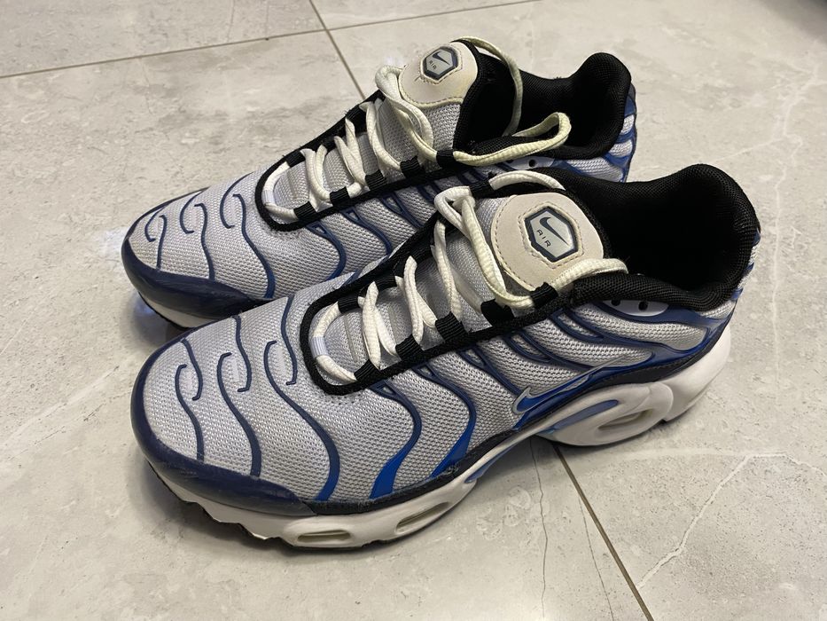 Buty młodzieżowe sportowe Nike Air Max Plus