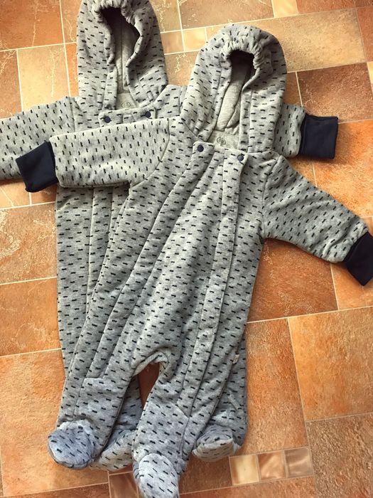 Продам два детских комбинезона