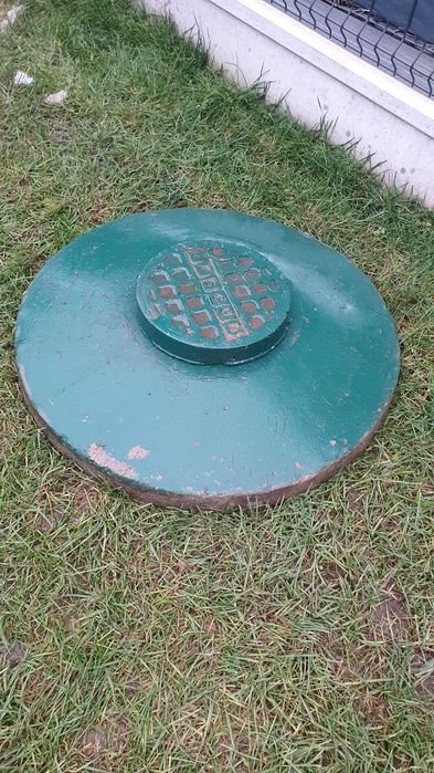 płyta włazowa szamba zbiornika na wodę deszczową