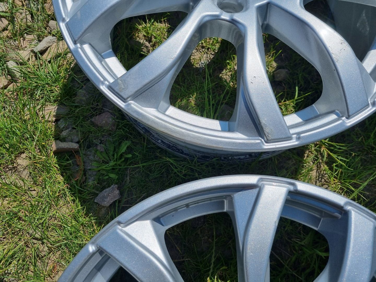 HYUNDAI I30 ,TUCSON,KIA CEED,PROCEED,mazda 3,5,cx3 alu 7,5X17 ET45 db stan