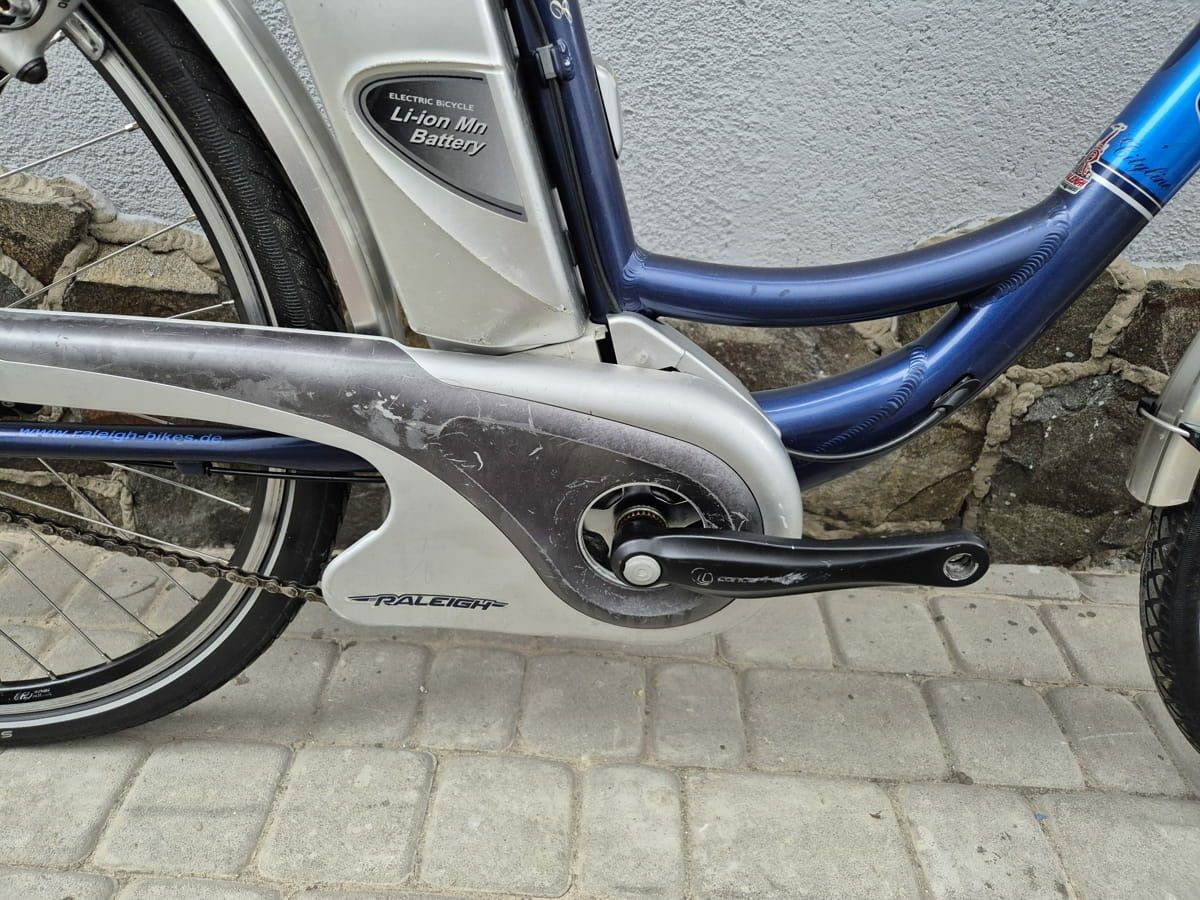 Електровелосипед дамка бу з Європи Raleigh 28 A11
