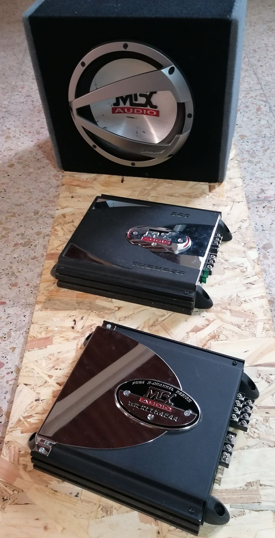 Amplificadores + Subwoofer MTX