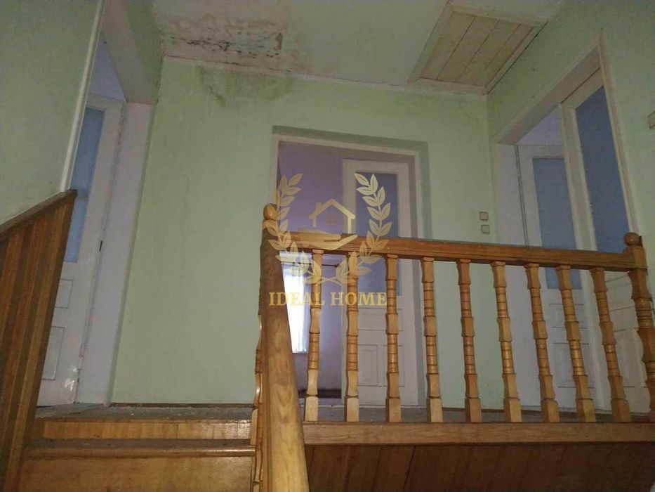 Продам житловий будинок з земельною ділянко Пінчуки,