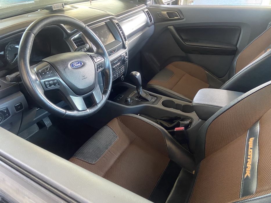 Ford ranger 3.2 wildtrack bogata opcja