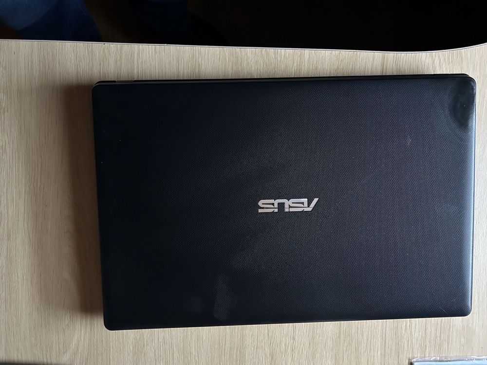 Ноутбук ASUS X551C