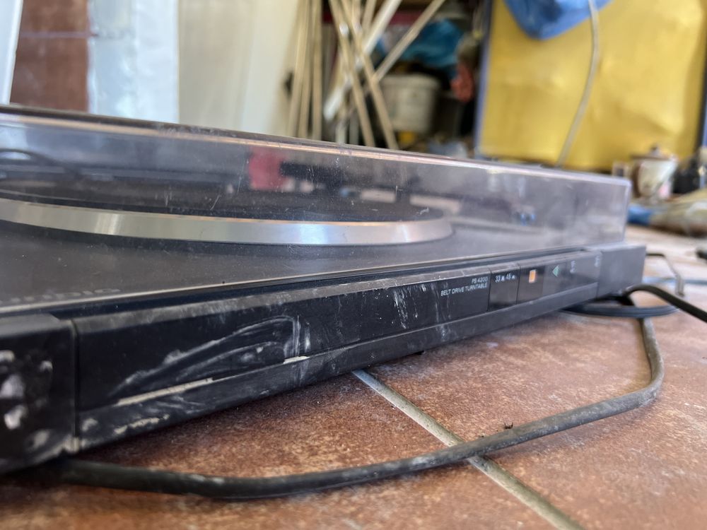 Gramofony grundig fisher