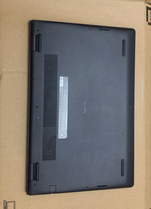 Ноутбук Dell Vostro 3510 i7-1165G7 з розширеною памʼяттю