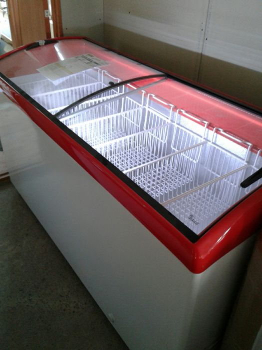 Продам ларь морозильный AHT JUKA морозилки скриня морозильна холодок