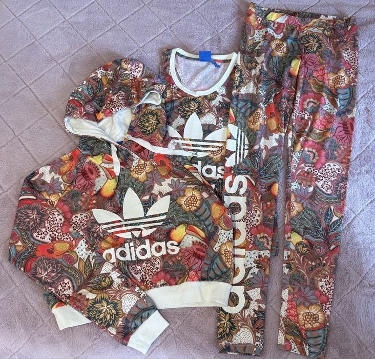 Komplet sportowy„ Adidas”