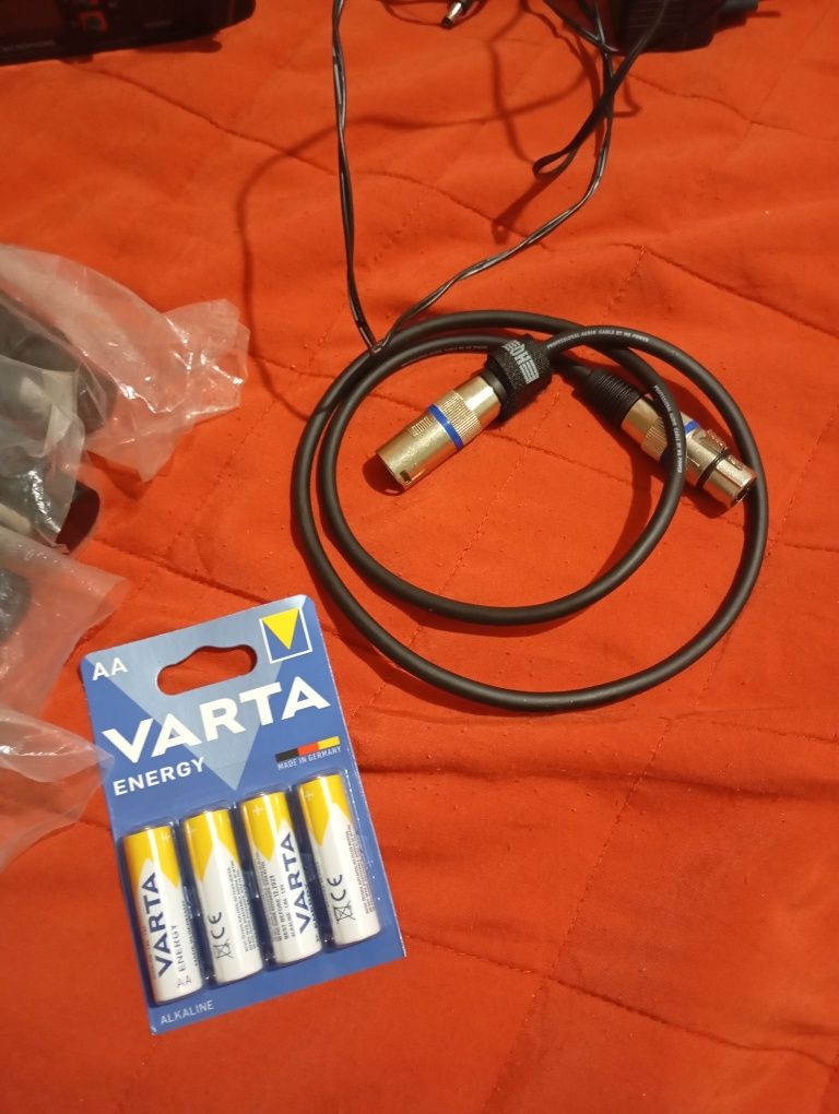 Microfones sem fio a funcionar pouco uso