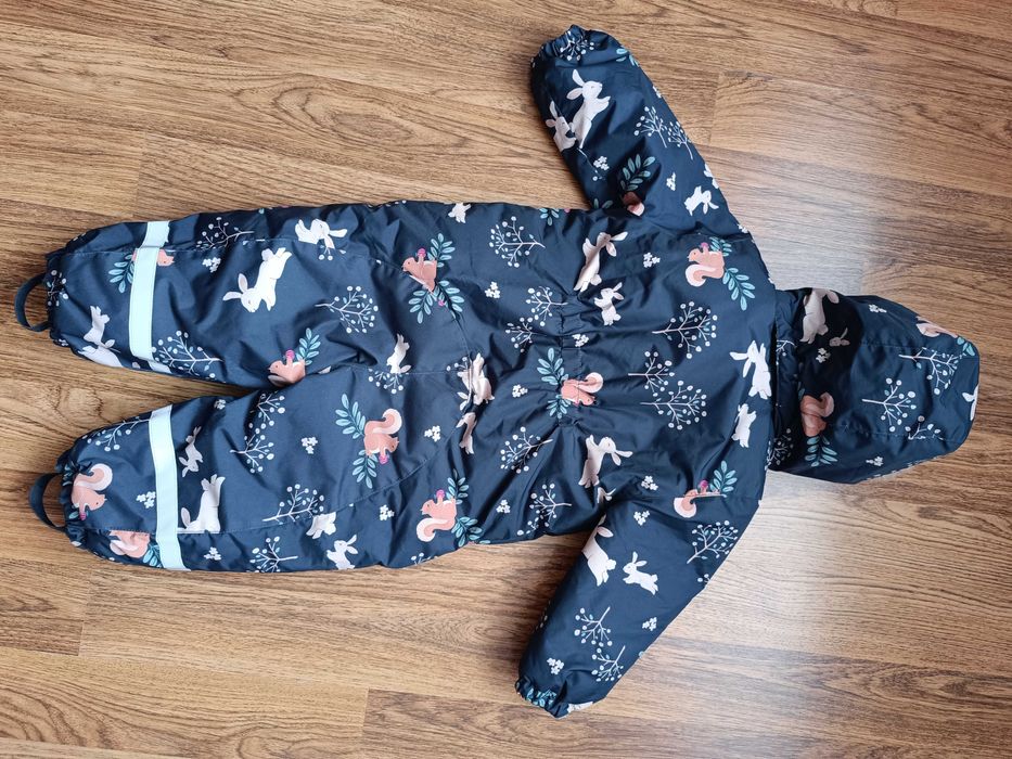 Зимовий комбінезон hm для дівчинки