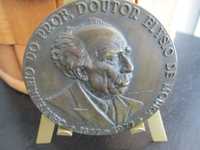 Medalha comemorativa em bronze PROF. DOUTOR ELYSIO DE MOURA 1977