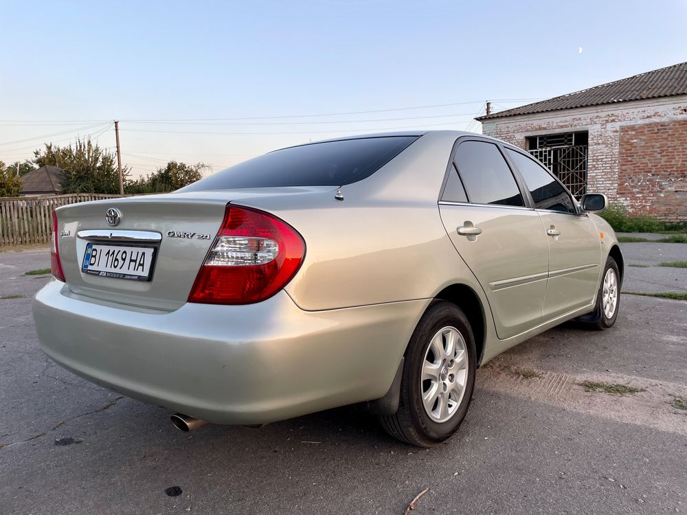 Toyota camry 30 2004