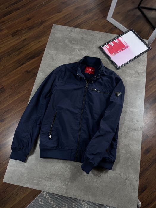 Вітровка Guess M