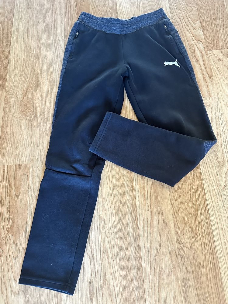 Спортивні штани Puma, на ріст 146-152 см
