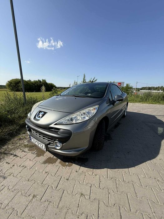 Peugeot 207CC cabrio // 2008 // 1,6 benzyna