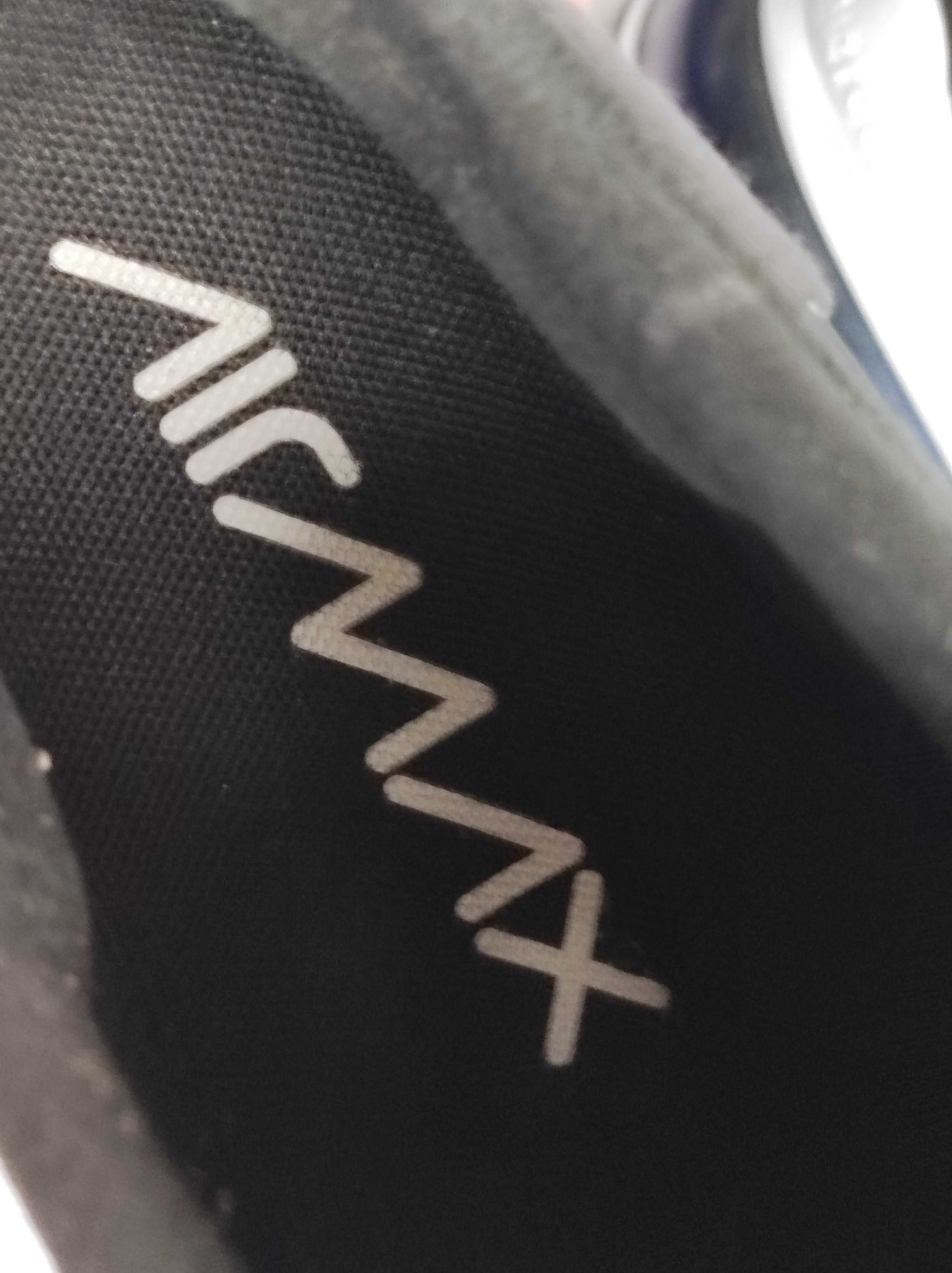 - Buty Nike Air Max 270 React r. 39