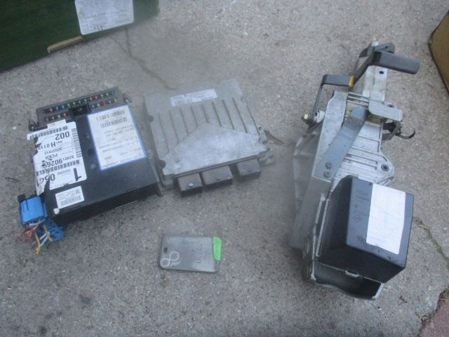RENAULT LAGUNA II ZESTAW KOMPUTER BLOKADA IMMO KARTA 2.0 IDE 16V 8200200577