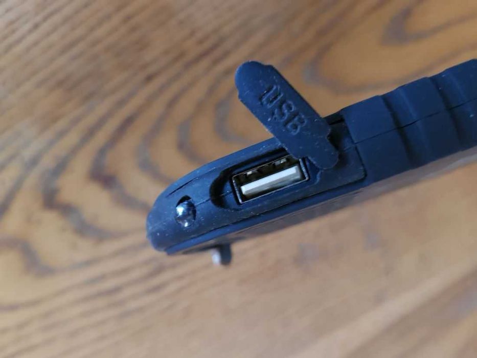 ładowarka power bank solarny akumulator