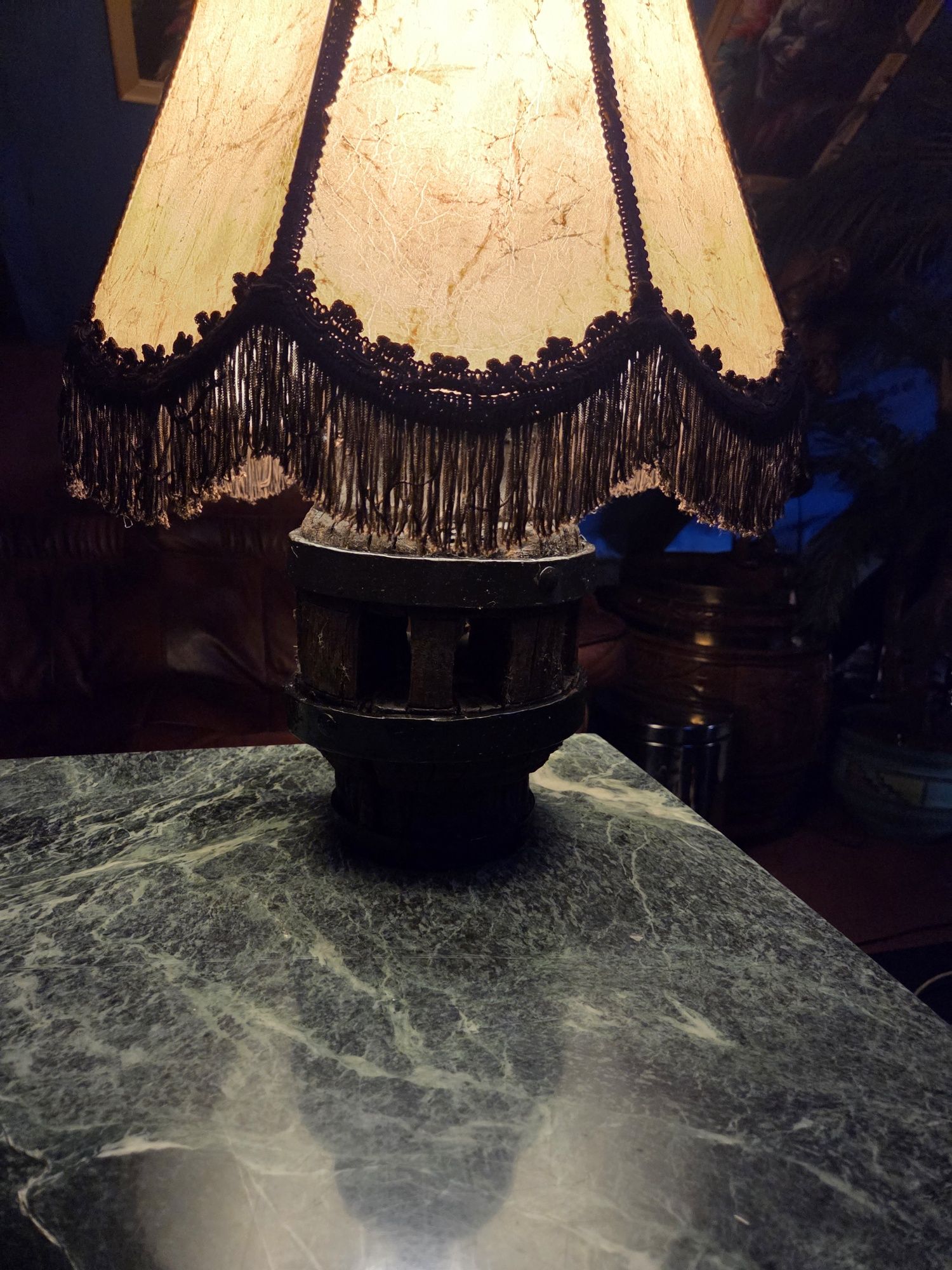 Lampa nocna drewniana