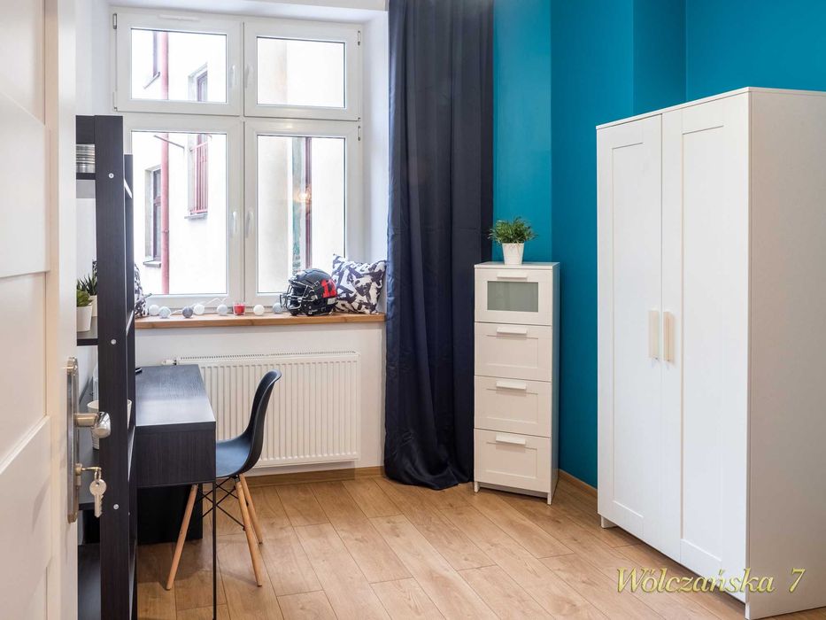Wólczańska 7 - Pokój dla studenta/ki w 4-osobowym mieszkaniu m.7