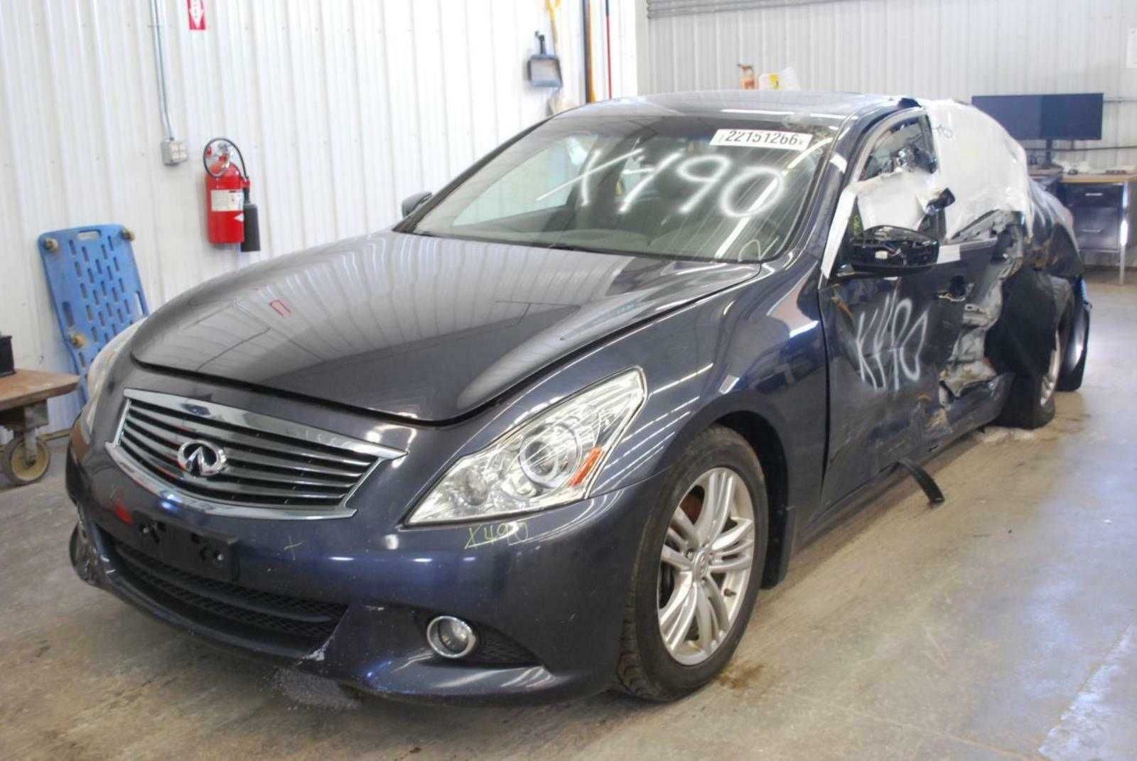 Крыло переднее Infiniti G37 РАБОТАЕМ INFINITI.CENTR