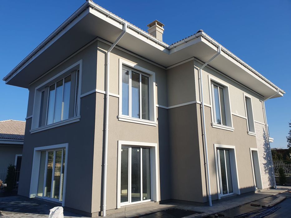 Продаж сучасного котеджу у КМ Золоче Прованc