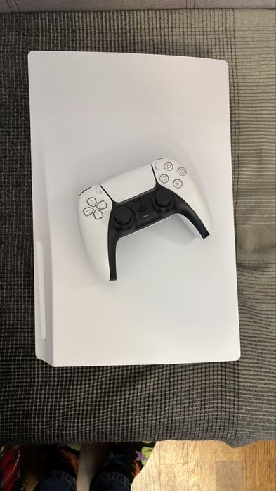 Playstation 5 з дисководом