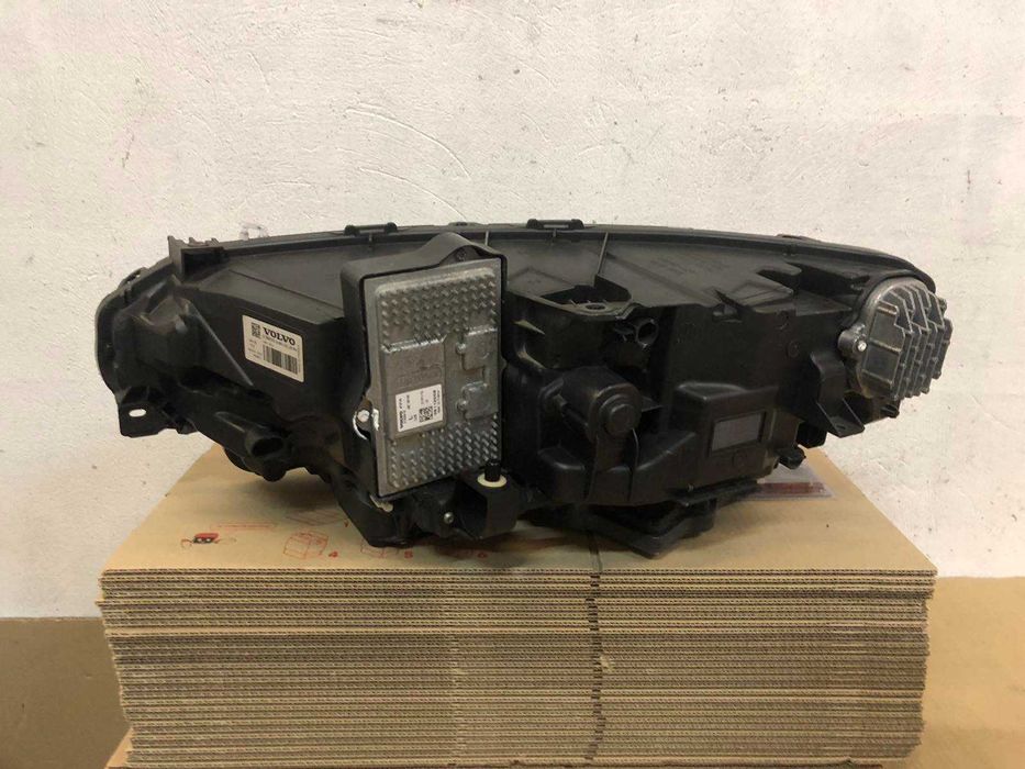 Фара Стоп  VOLVO S90 V90 XC60 V60 V40 XC40 XC90 розборка