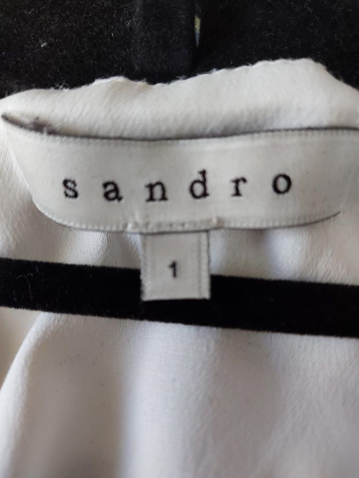 Vestido Preto e Branco Sandro