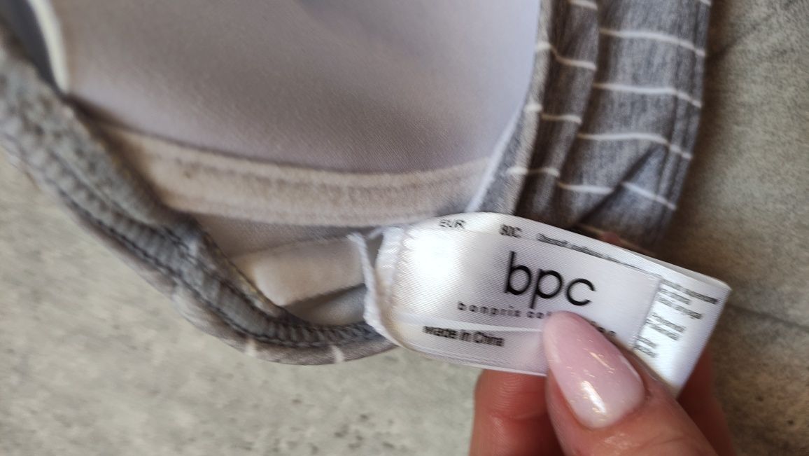 Nowy biustonosz bikini 80c