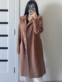 Пальто жіноче коричневе