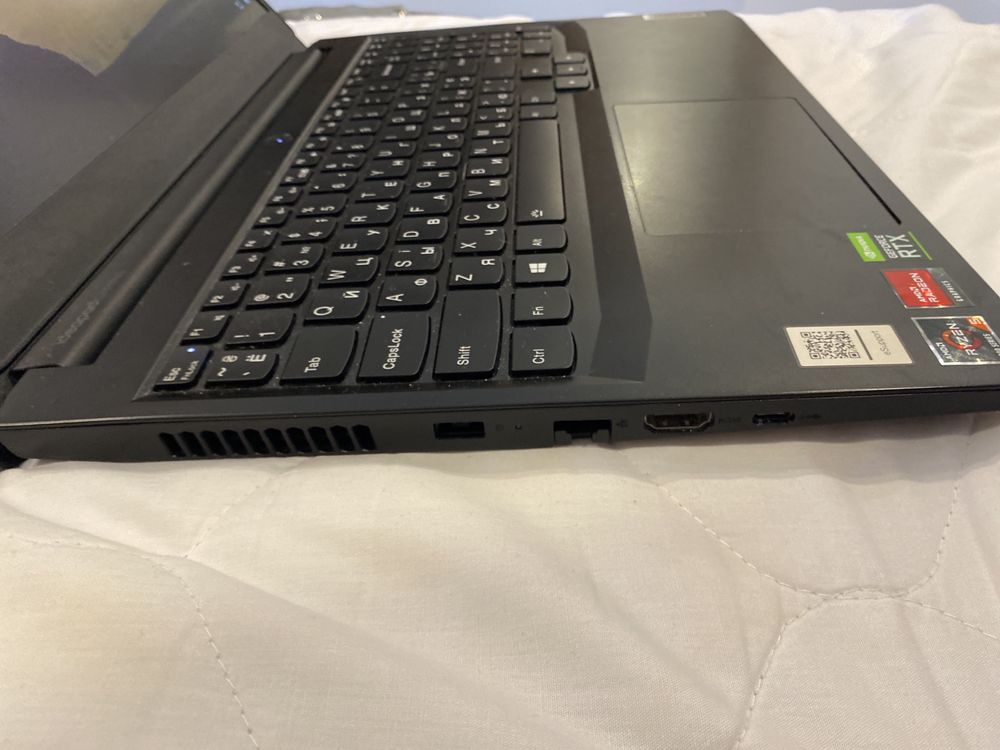 Игровой Ноутбук Lenovo RTX 3050 Ryzen 5 состояние отличноое