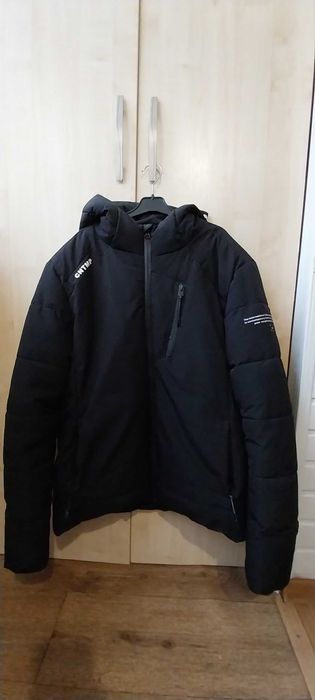 Зимова куртка для чоловіка