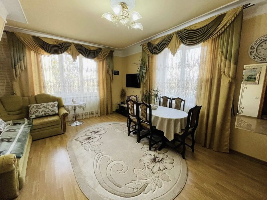 Продаж 3 кімн. квартири вул. Зерова/Кульпарківська