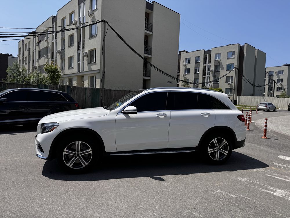 Продам Mercedes-Benz GLC