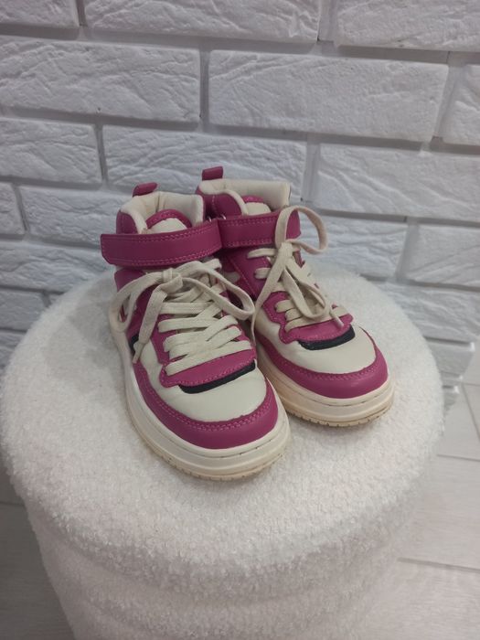 Кросівки коси ботінки Zara Весна-Осінь