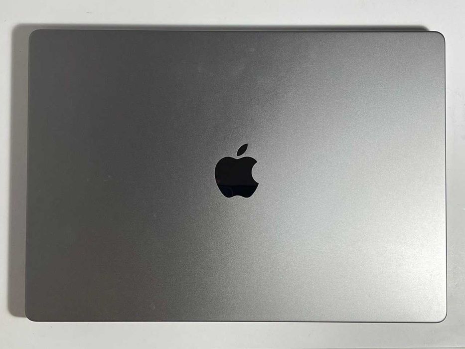MacBook Pro 16 M1max/32/512