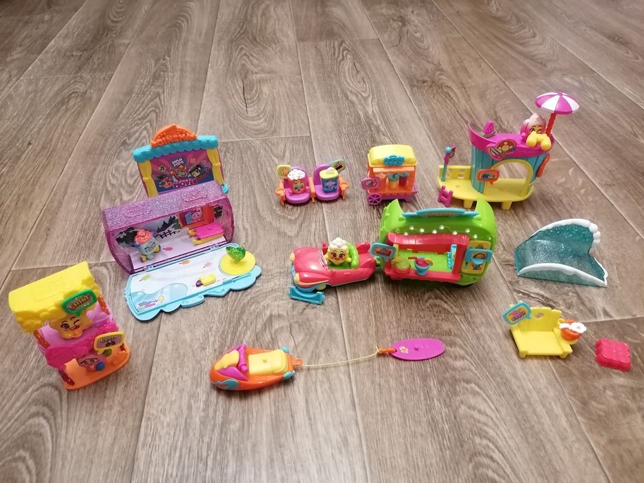 Zestaw Moji Pops-figurki, domek, akcesoria